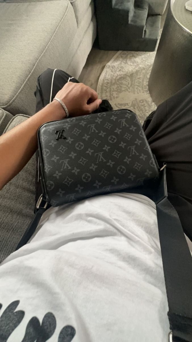 MEN'S BAGS