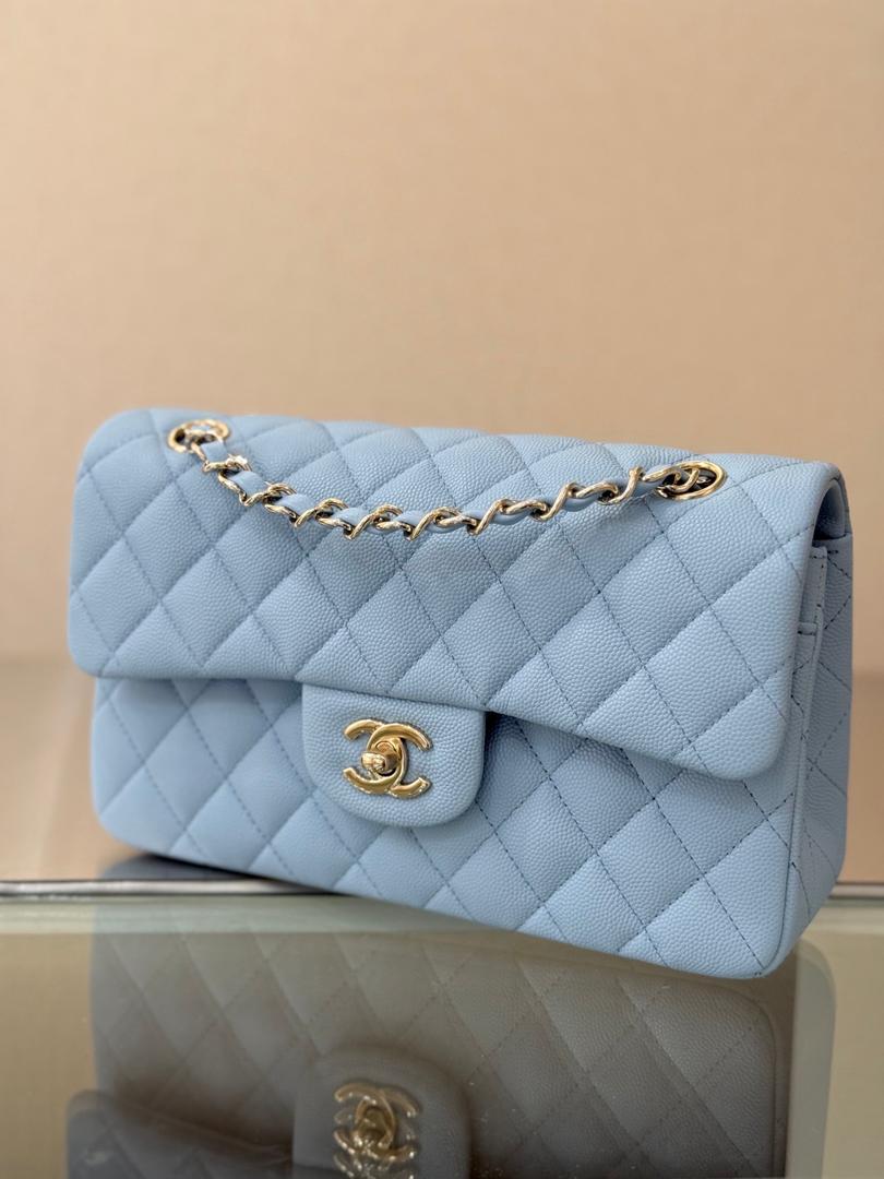 Sky Quilted Chain Bag Blue Light