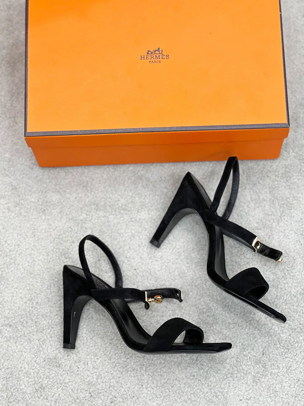 Kelly Suede Buckle Sandals